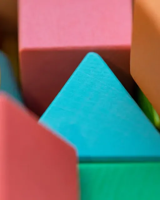 Bloques didácticos de madera de colores
